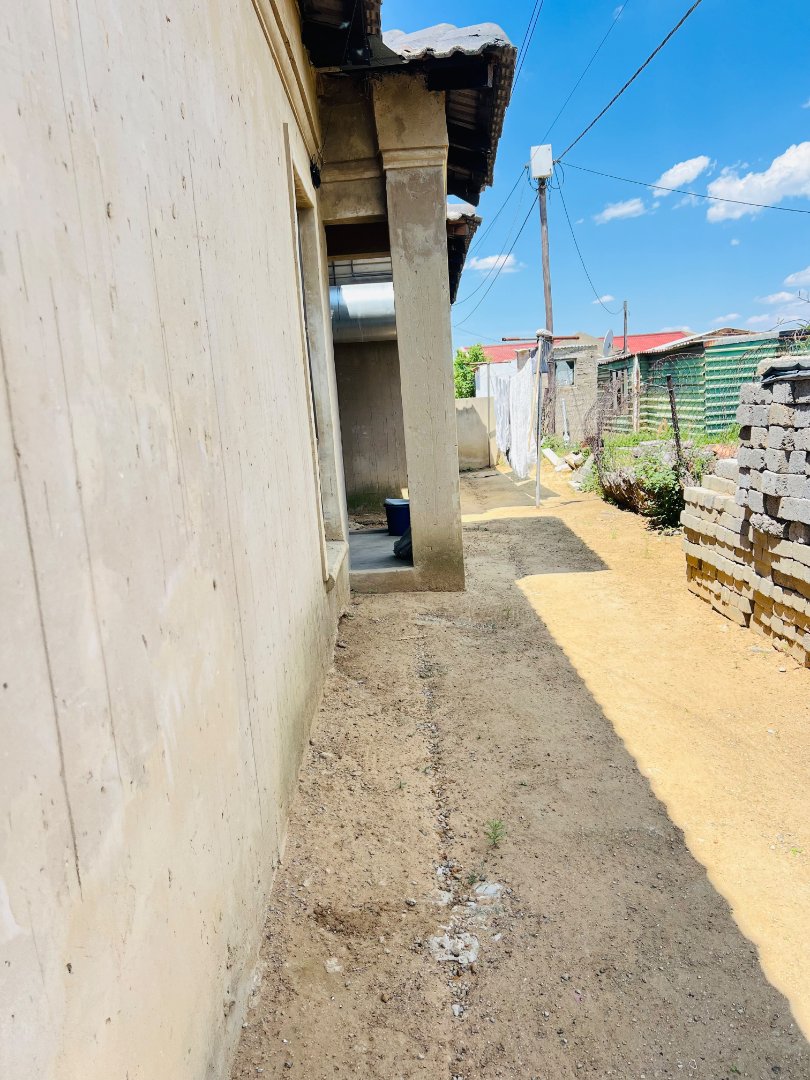 4 Bedroom Property for Sale in Amelia Free State